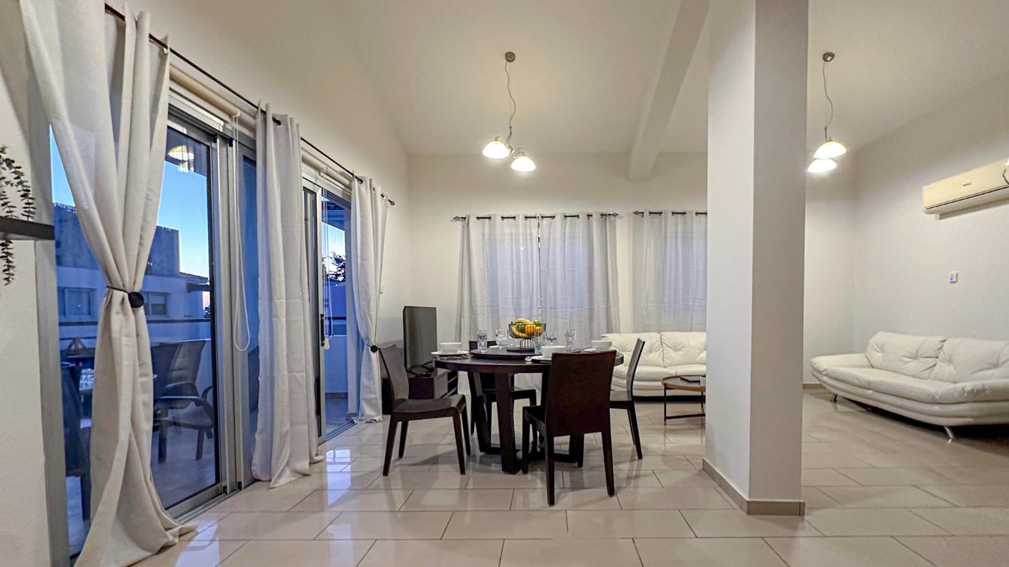 Nefeli Blue-Horizon 2B, Pool, Suites, Big Balconies Paphos ภายนอก รูปภาพ