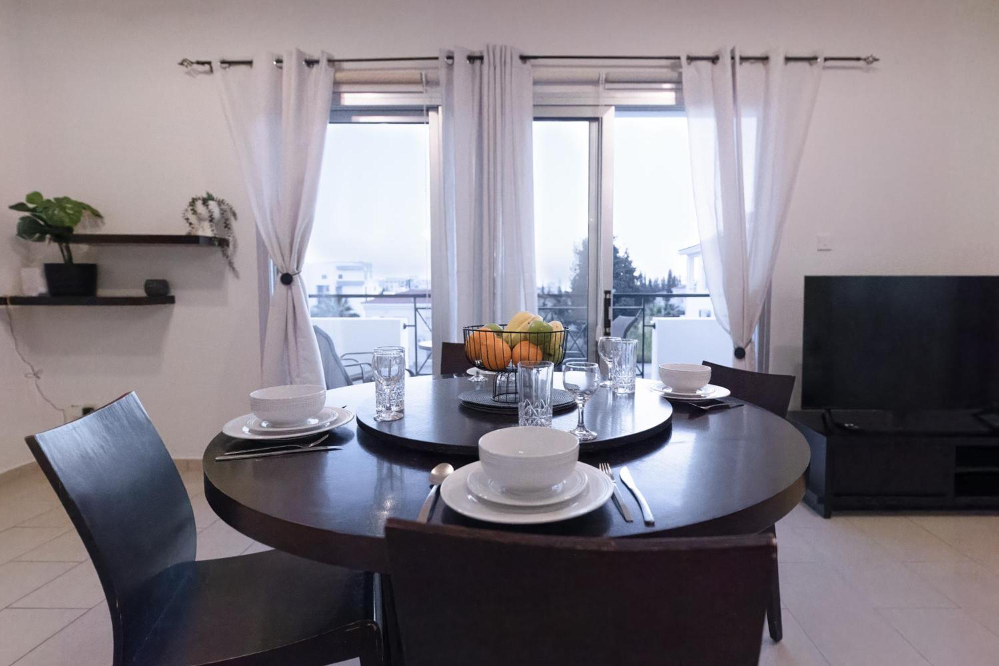 Nefeli Blue-Horizon 2B, Pool, Suites, Big Balconies Paphos ภายนอก รูปภาพ