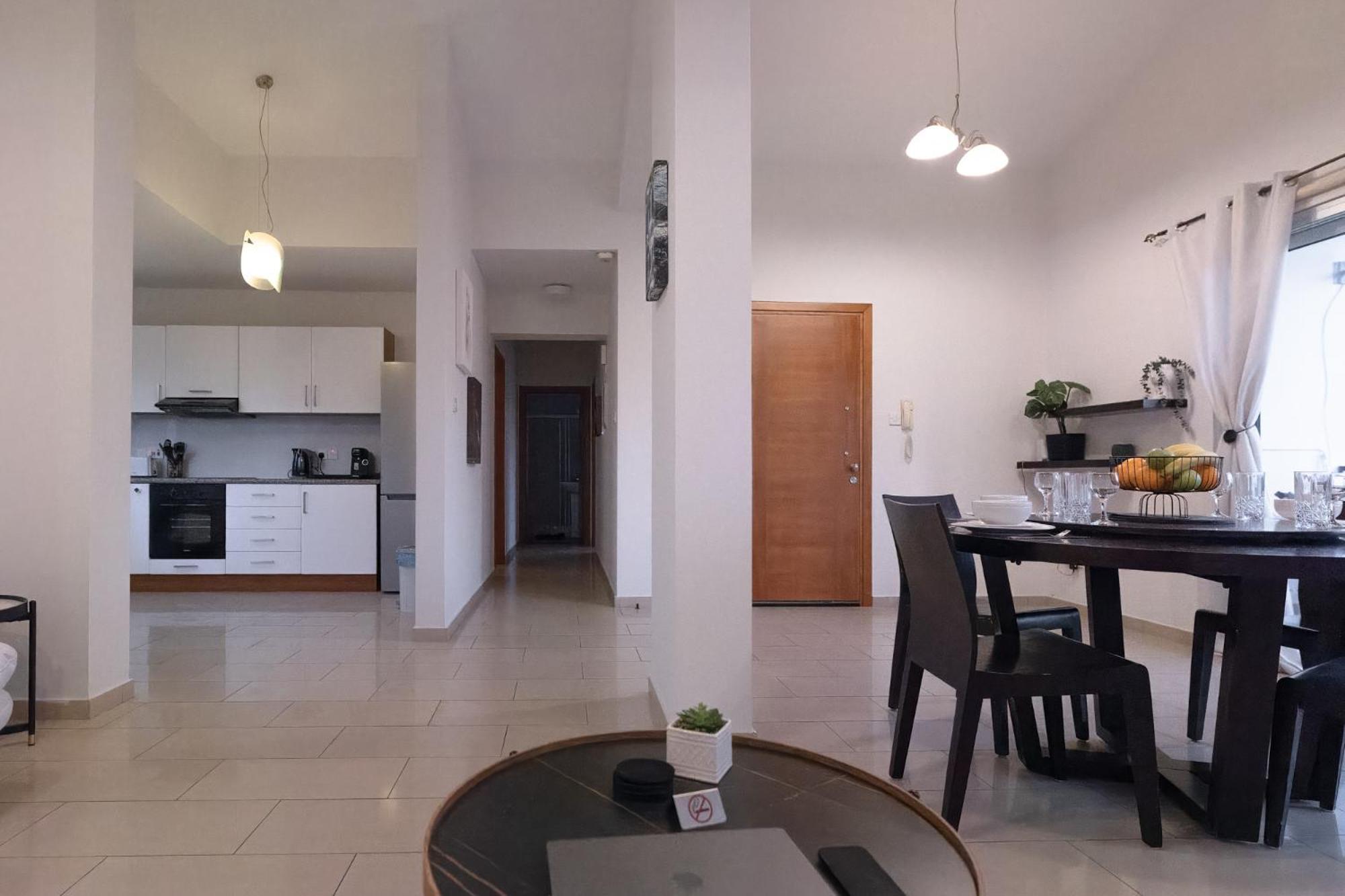 Nefeli Blue-Horizon 2B, Pool, Suites, Big Balconies Paphos ภายนอก รูปภาพ