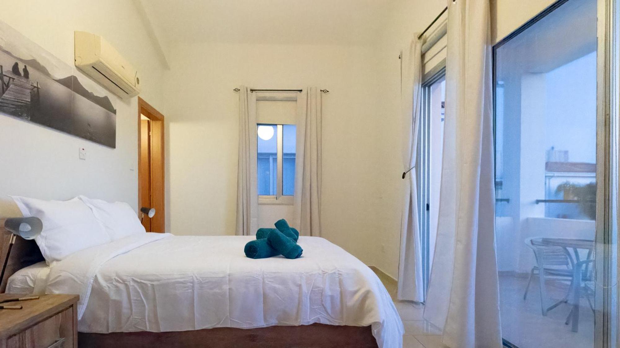 Nefeli Blue-Horizon 2B, Pool, Suites, Big Balconies Paphos ภายนอก รูปภาพ