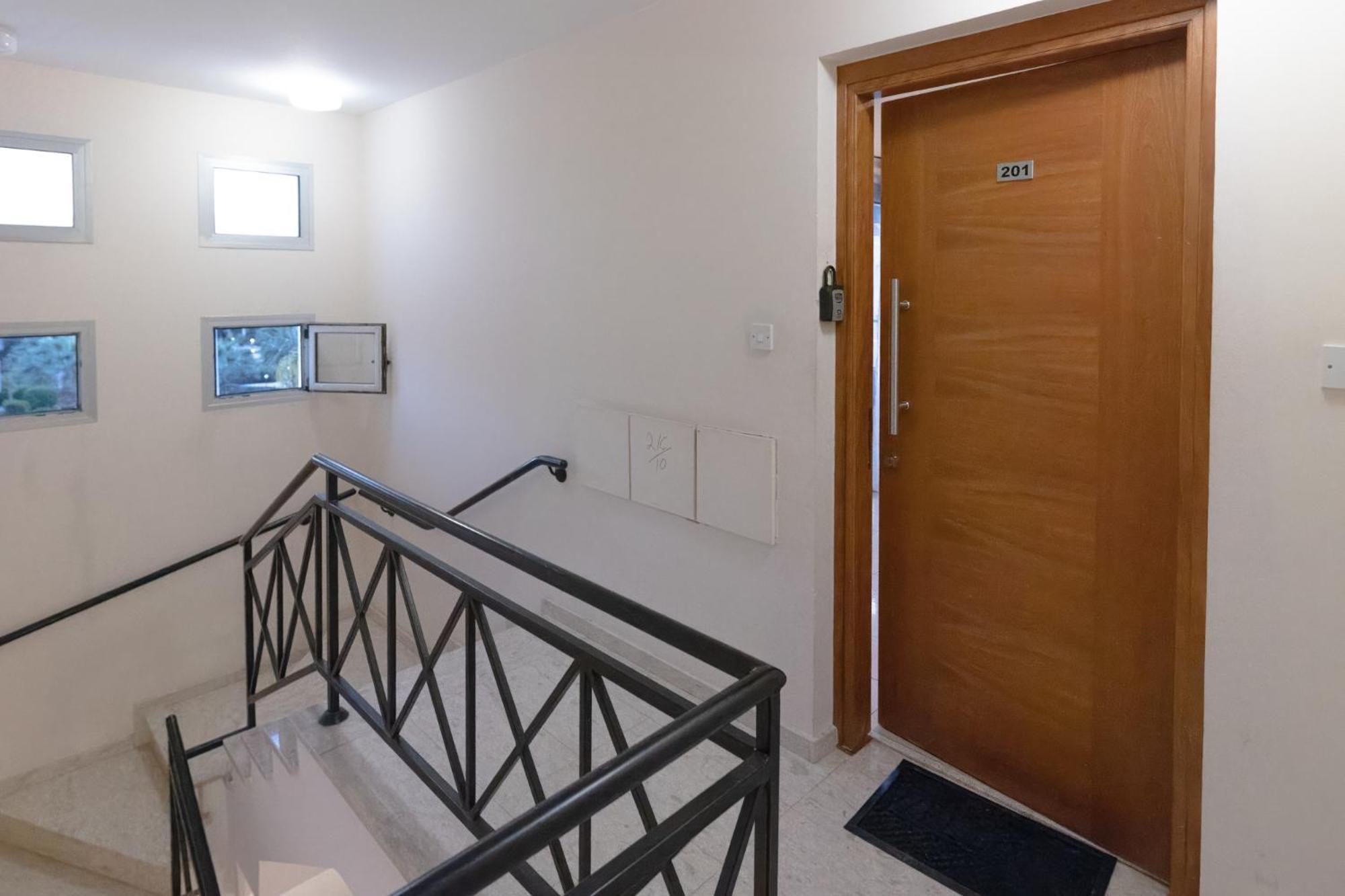 Nefeli Blue-Horizon 2B, Pool, Suites, Big Balconies Paphos ภายนอก รูปภาพ
