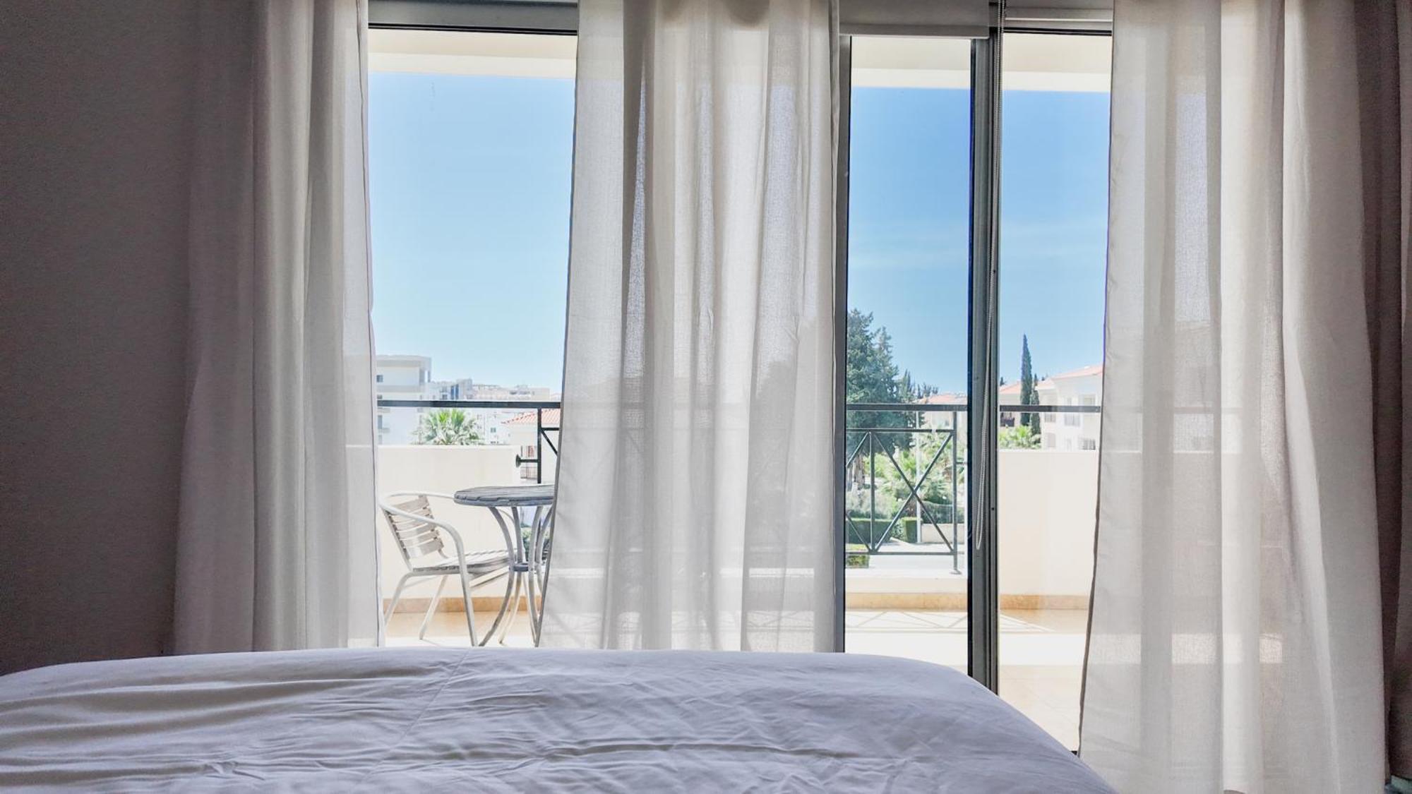 Nefeli Blue-Horizon 2B, Pool, Suites, Big Balconies Paphos ภายนอก รูปภาพ