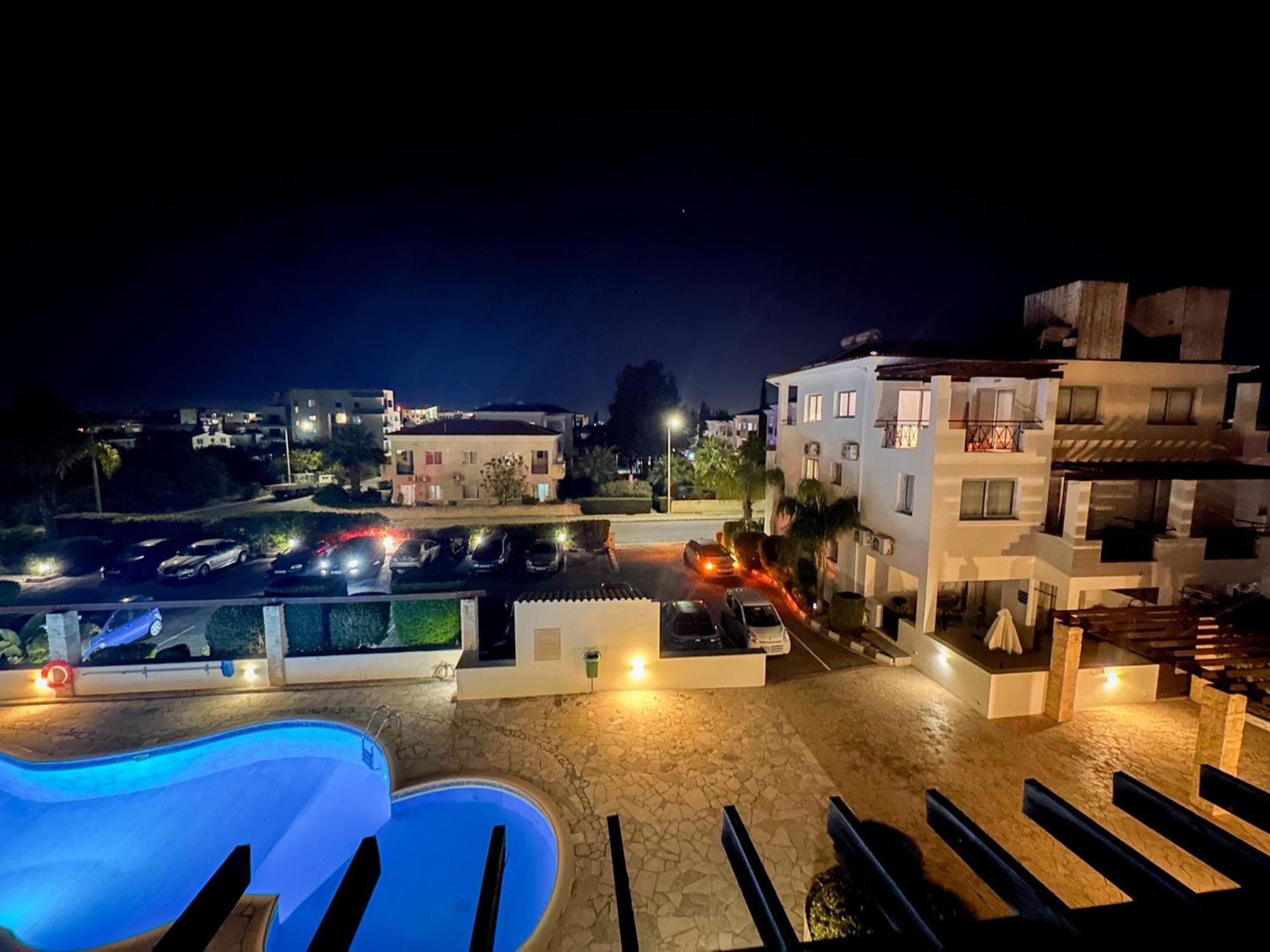 Nefeli Blue-Horizon 2B, Pool, Suites, Big Balconies Paphos ภายนอก รูปภาพ